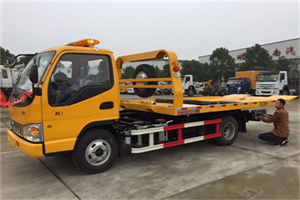 西固哪里有拖车服务